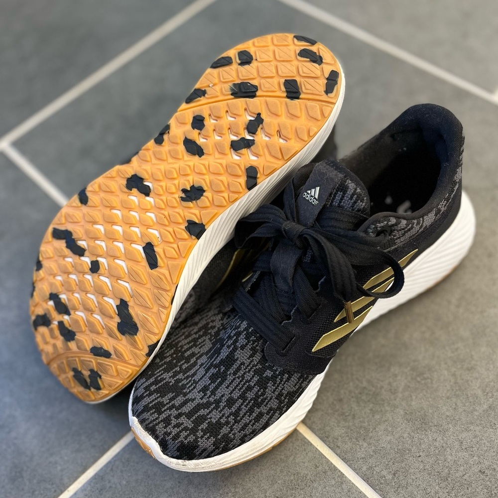 Women’s Adidas edge lux
